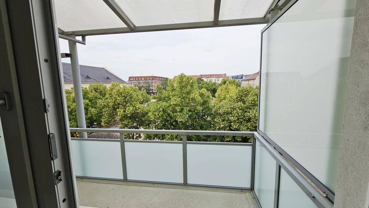 Nicolaistr. // Balkon