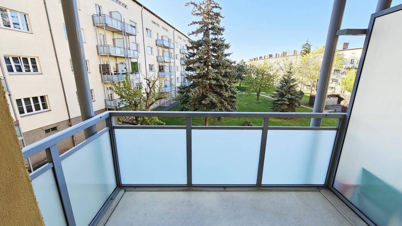 Rothenseer Str. // Blick in den Innenhof