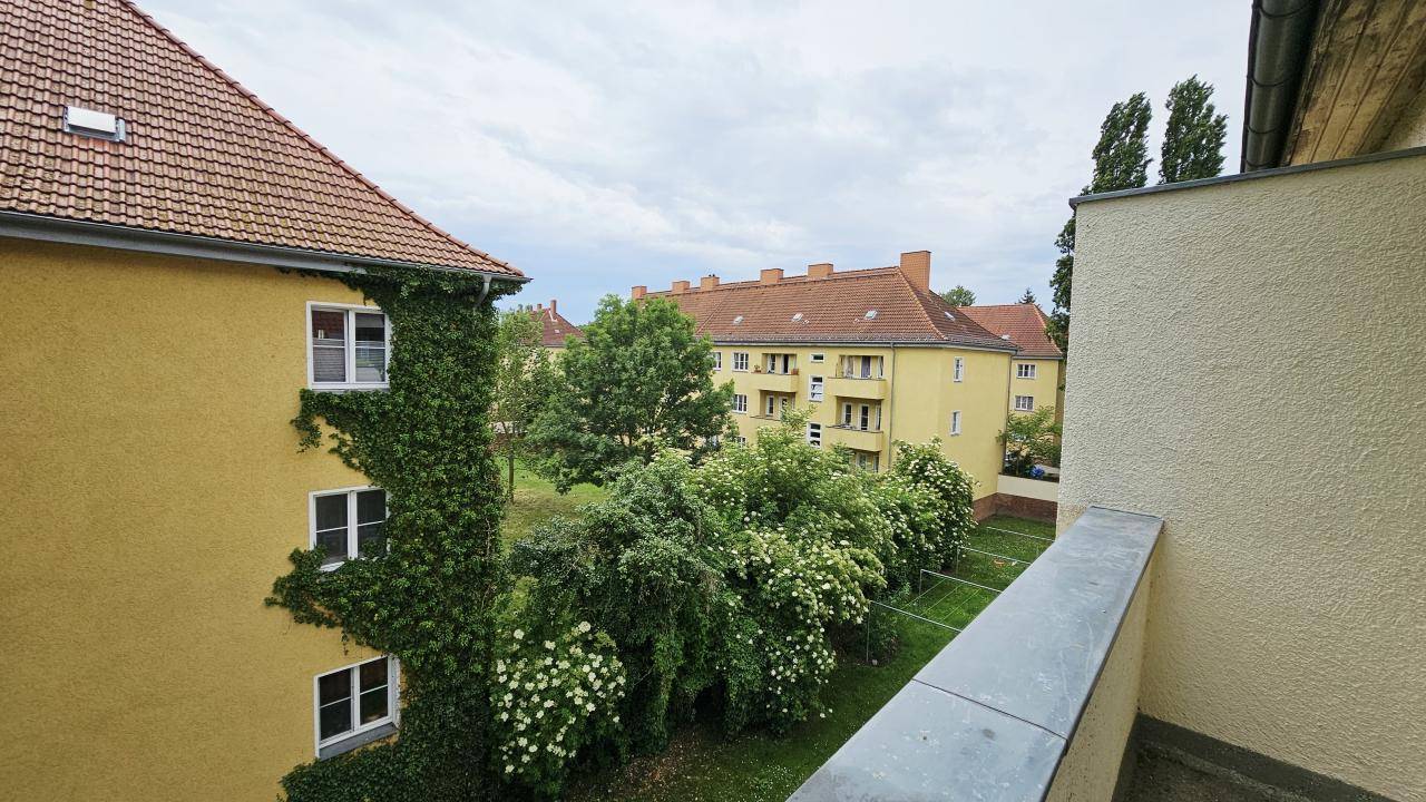 Pettenkoferstr. // Balkon mit Hofblick