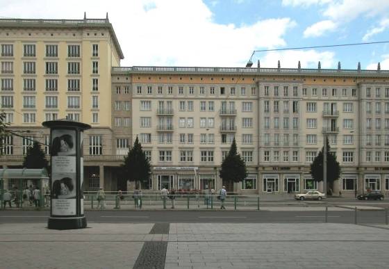 Ernst-Reuter-Allee 8