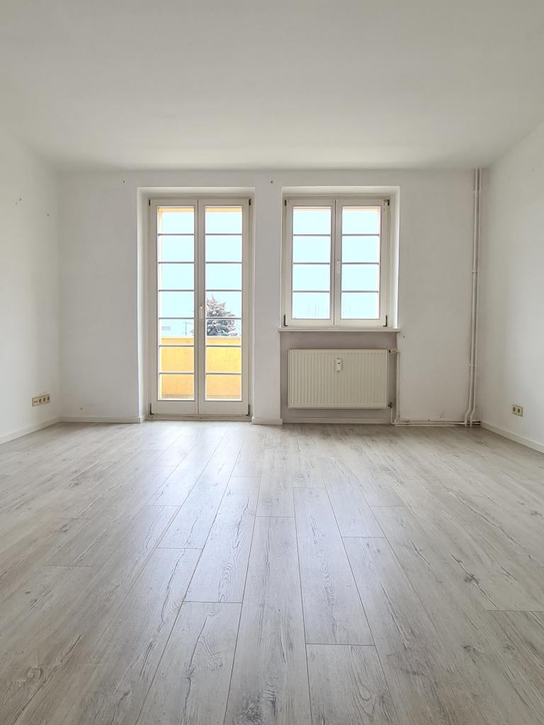 Hohendodeleber Str. // Schlafzimmer mit Balkon