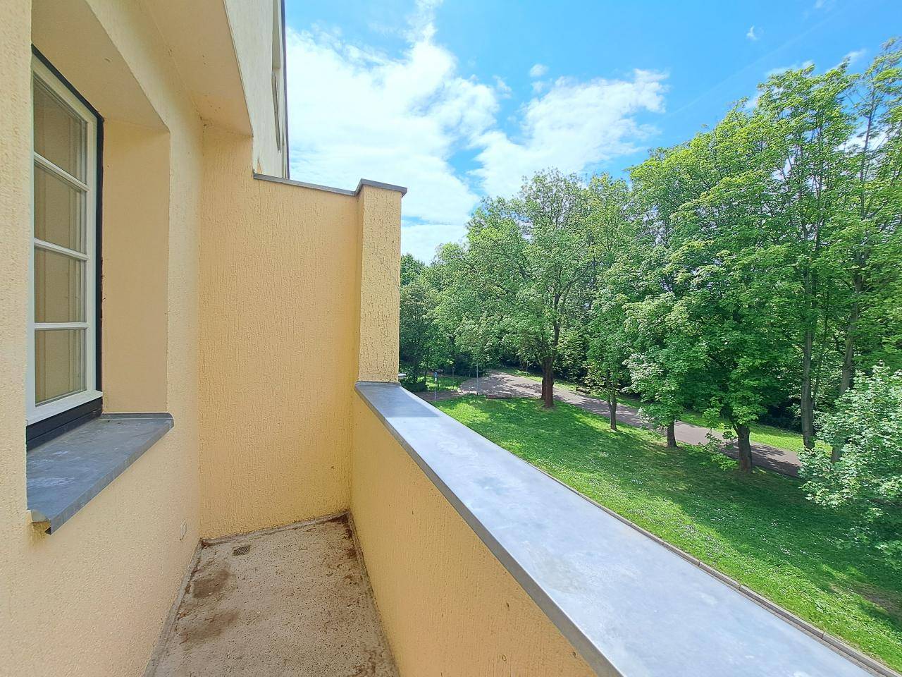 Seehäuser Str. // Balkon