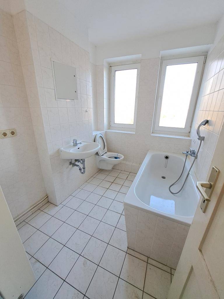 Große Diesdorfer Str. // Bad