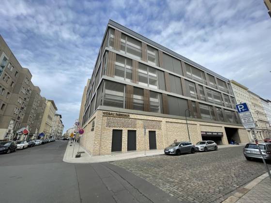 Stellplatz Leibnizstr.