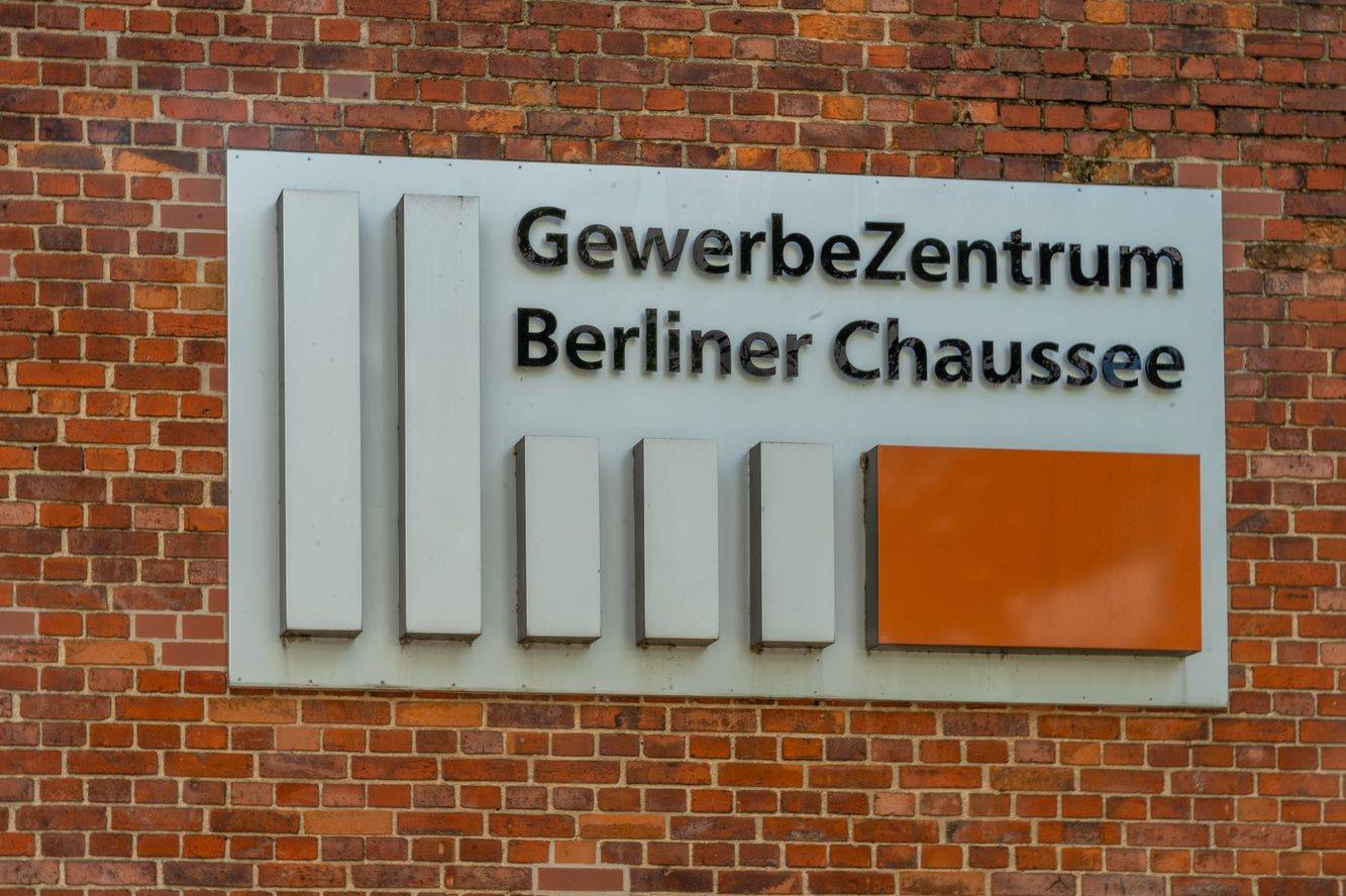 Gewerbezentrum Logo